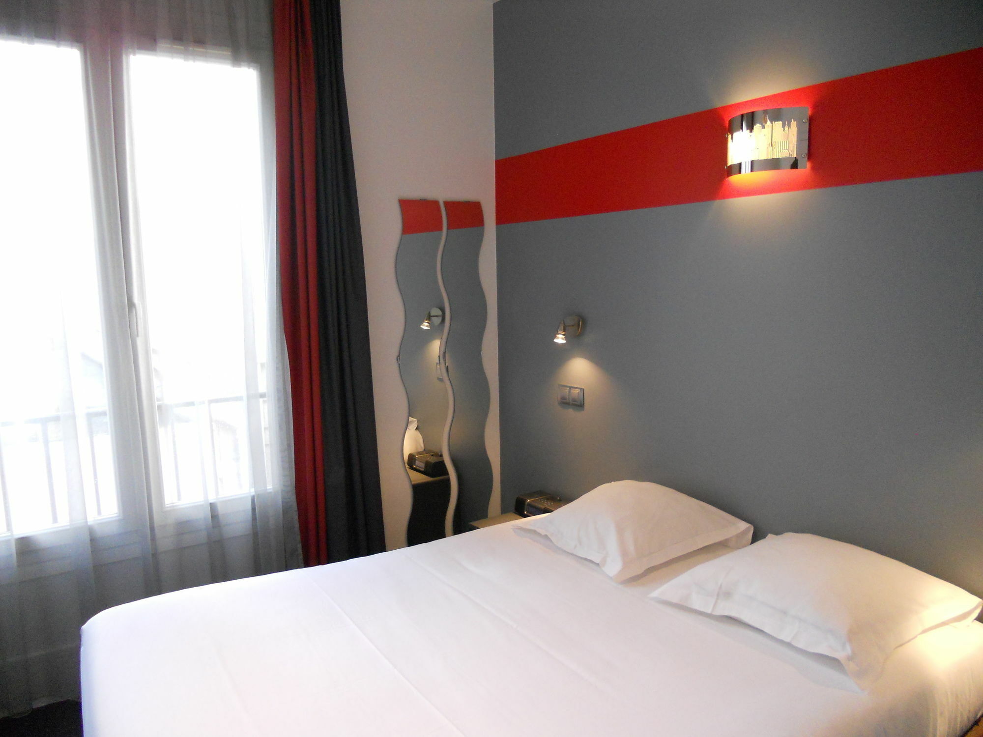 The Originals City, Hotel Notre Dame, Rouen Exterior foto