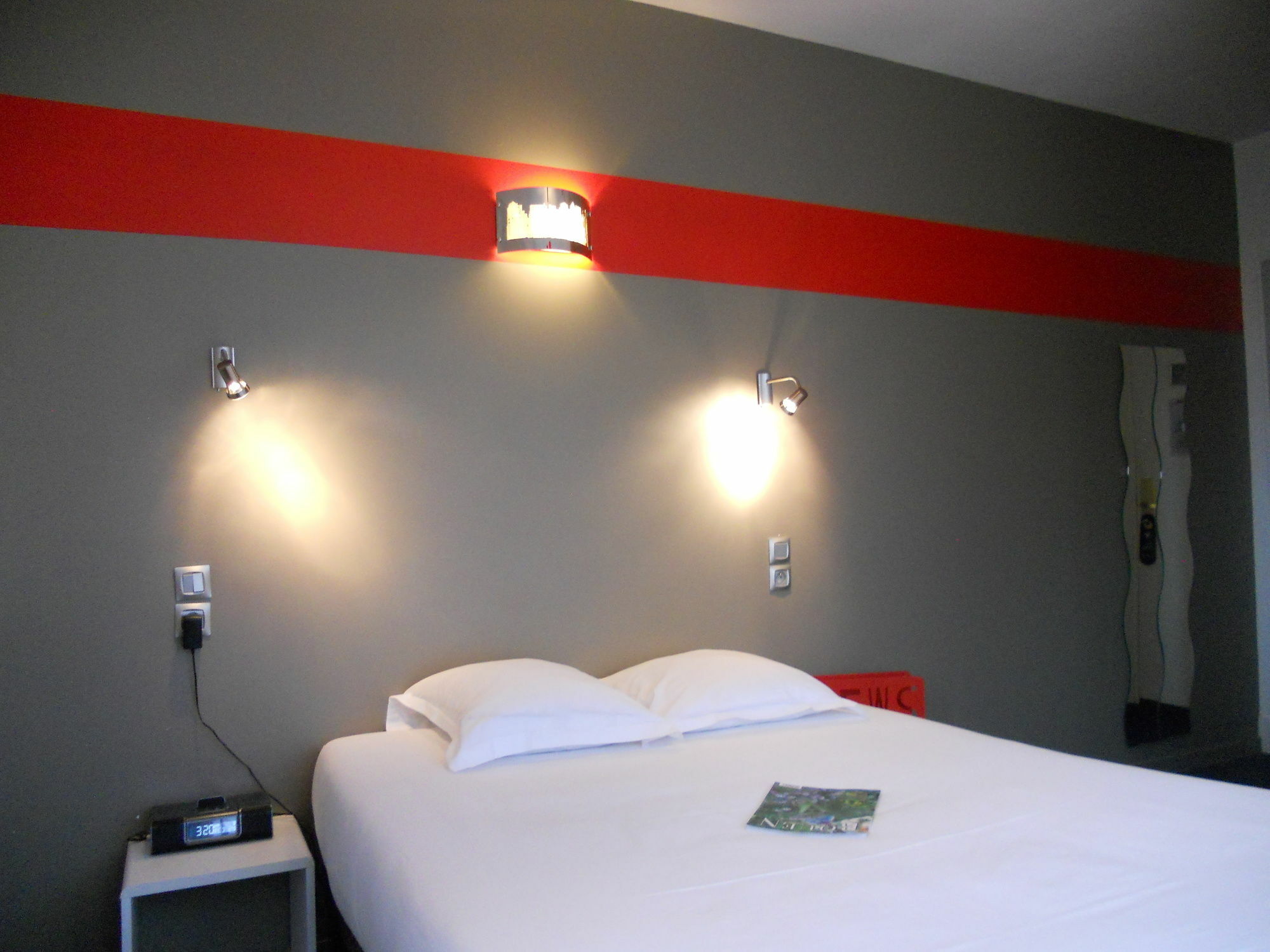 The Originals City, Hotel Notre Dame, Rouen Exterior foto